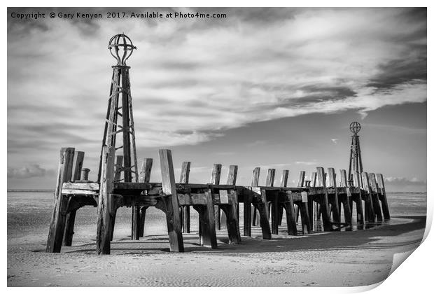 Lytham St Annes beach and the old ruined jetty  Print by Gary Kenyon