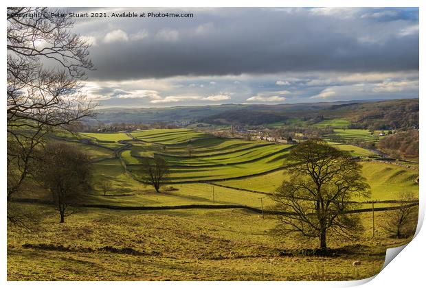 Hill walking between Langcliffe, Attermire Scar and Settle via t Print by Peter Stuart