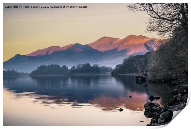 Walking from Casterigg to Walla Crag and ashness Bridge Print by Peter Stuart