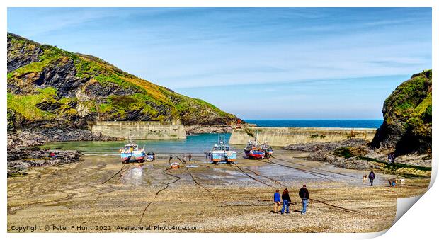 Port Isaac Harbour Print by Peter F Hunt