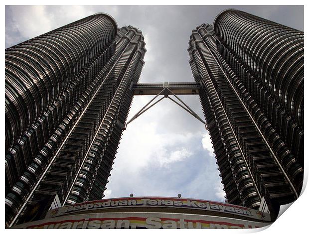 Petronas Towers, Kuala Lumpur Print by colin chalkley
