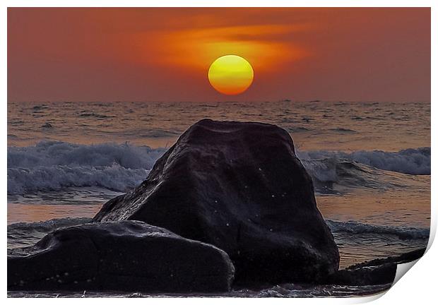 Sri Lanka : Sunset Print by colin chalkley