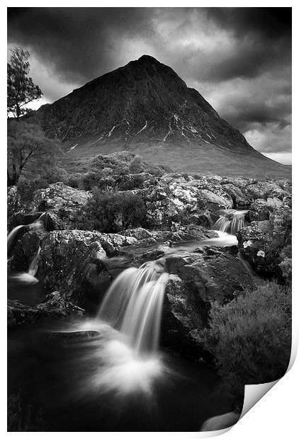Majestic Buachaille Etive Standing Tall Print by Les McLuckie
