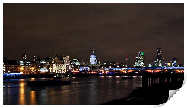 London at night Print by Victor Burnside