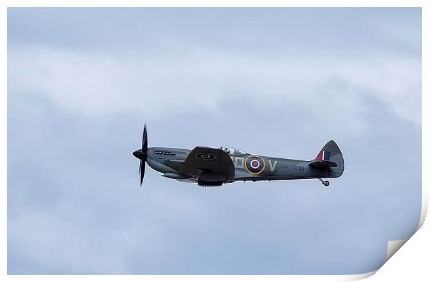  Spitfire in flight Print by Gerald Robinson