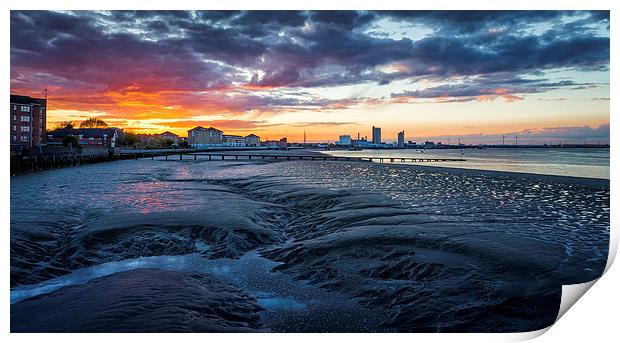  Dramatic Sunset on River Thames Print by John Ly