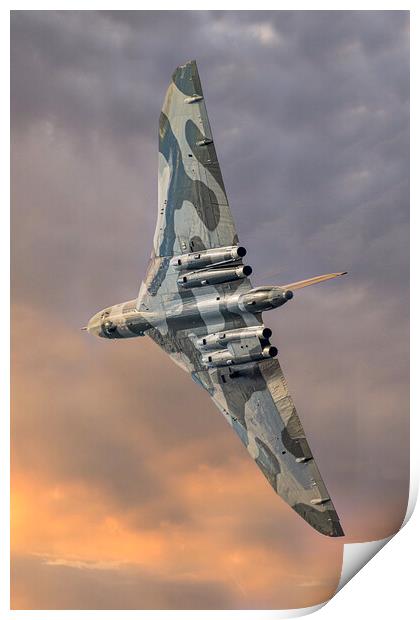 The Majestic Avro Vulcan XH558 Print by Alan Tunnicliffe