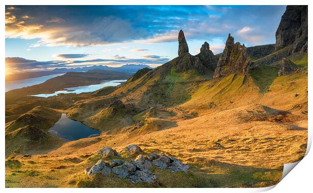 Stunning sunrise over the Old Man of Storr  Print by Helen Hotson