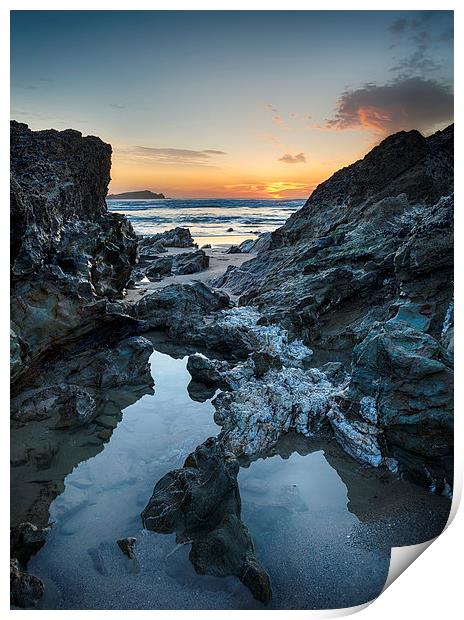 Lusty Glaze Beach at Newquay in Cornwall Print by Helen Hotson