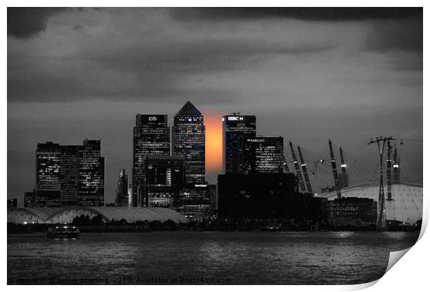 Sunset over Canary Wharf London  Print by sylvia scotting