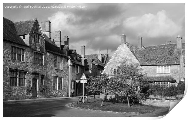 Chipping Campden Cotswolds Gloucestershire Print by Pearl Bucknall
