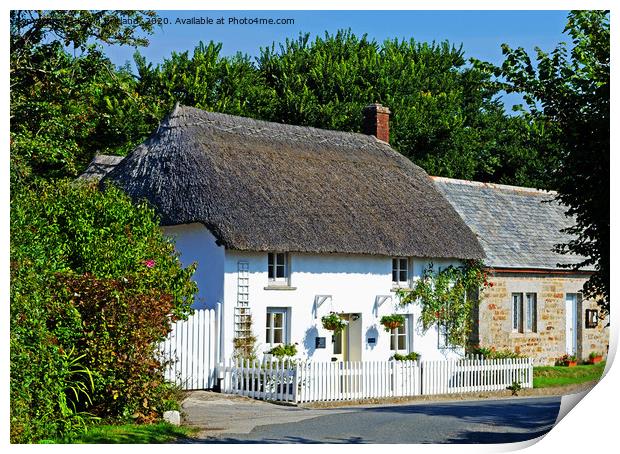 Pretty thatched cottage Print by Kevin Britland