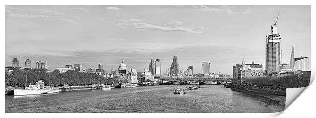  London Skyline Panorama Print by LensLight Traveler