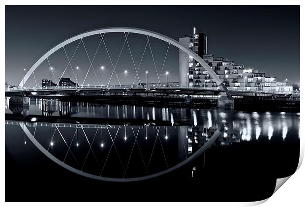 The Squinty Bridge at night Print by Stephen Taylor