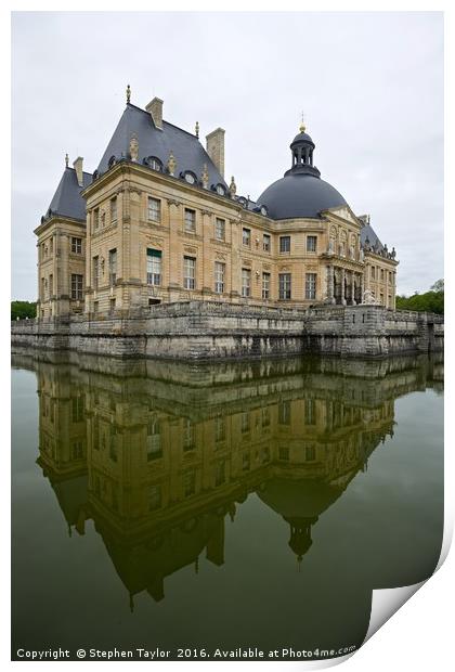 Chateau Vaux Le Vicomte reflections Print by Stephen Taylor