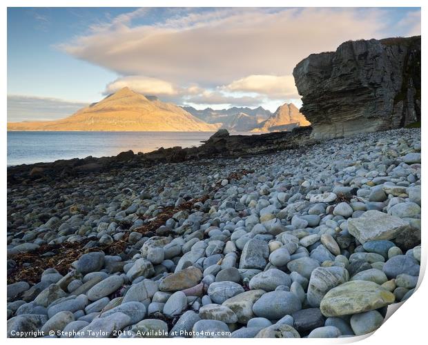 The Beach at Elgol Print by Stephen Taylor