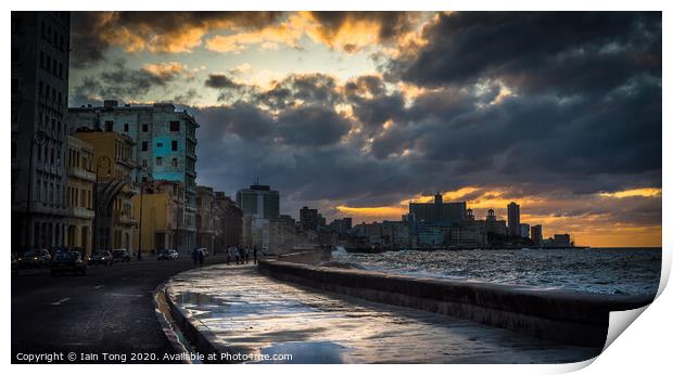 Malecon Sunset Print by Iain Tong