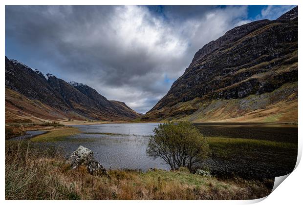 Loch Achtriochtan Print by Alan Sinclair