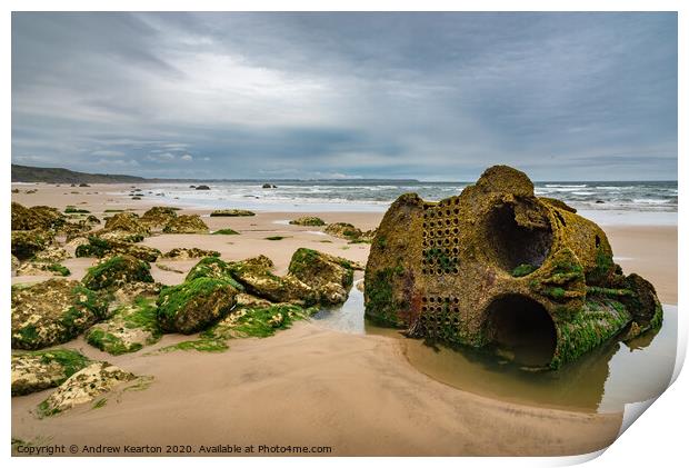 Old shipwreck at Filey Bay, North Yorkshire Print by Andrew Kearton