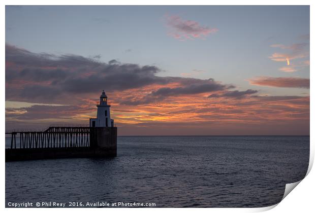 Sunrise over the North Sea at Blyth.  Print by Phil Reay