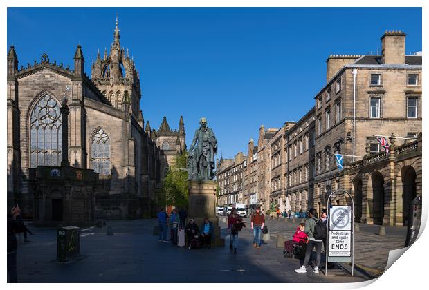 Old Town Of Edinburgh In Scotland Print by Artur Bogacki