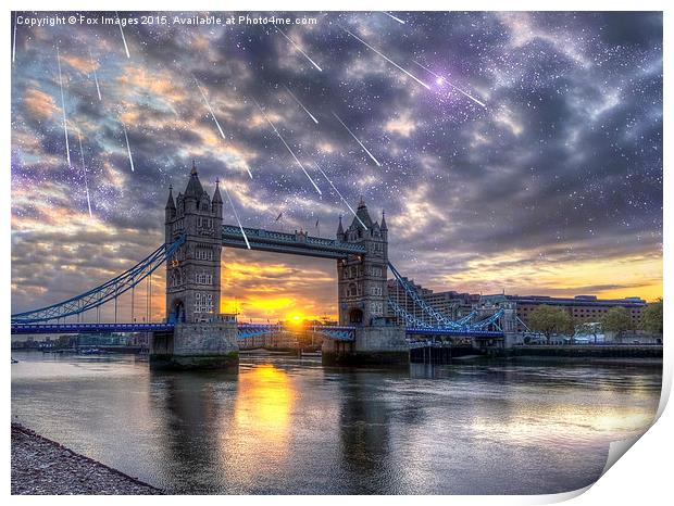  Tower bridge of london Print by Derrick Fox Lomax