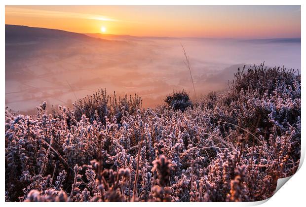 Win hill sunrise, Derbyshire Peak District Print by John Finney