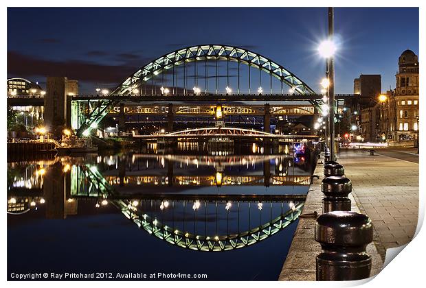 Tyne Bridge At Newcastle Print by Ray Pritchard