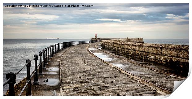 South Shields Pier and Lighthouse Print by Ray Pritchard
