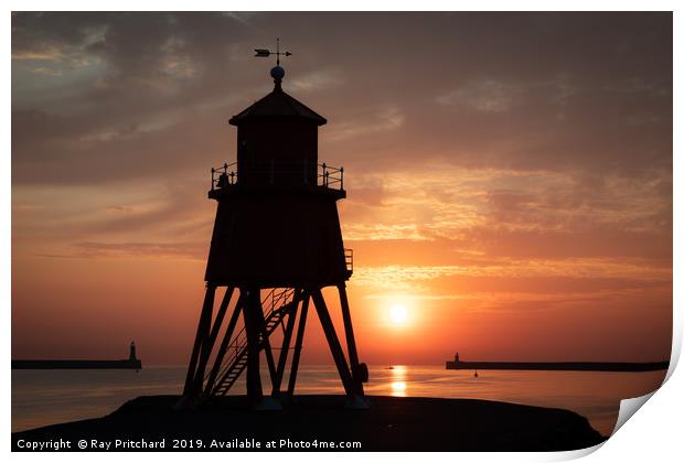 Herd Lighthouse Sunrise Print by Ray Pritchard
