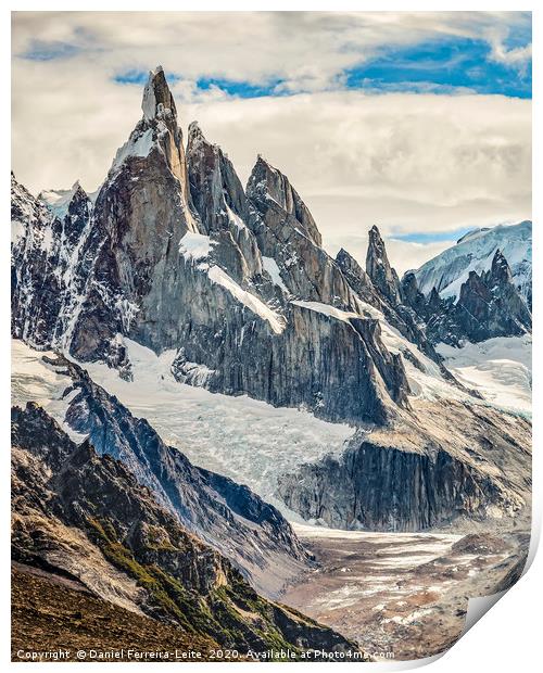 Cerro Torre Parque Nacional Los Glaciares. Argenti Print by Daniel Ferreira-Leite