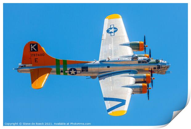 B17 Fuddy Duddy 297400 Print by Steve de Roeck