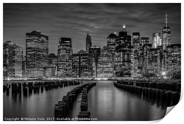 MANHATTAN SKYLINE Evening Atmosphere | Monochrome Print by Melanie Viola