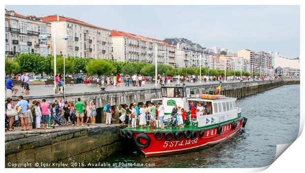 Santander embankment 2 Print by Igor Krylov