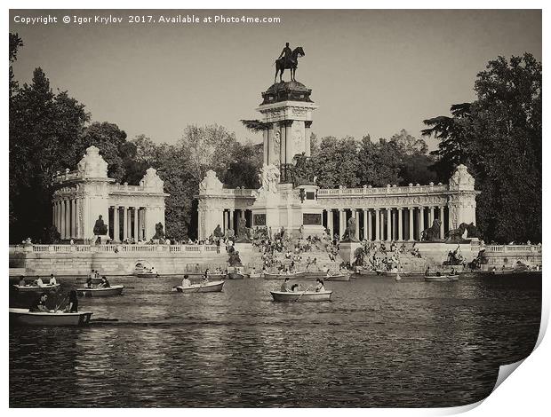 Monument in park Retiro Print by Igor Krylov