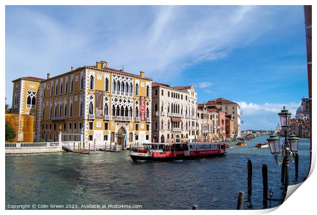 Venetian Bus on the Grand Canal Print by Colin Green