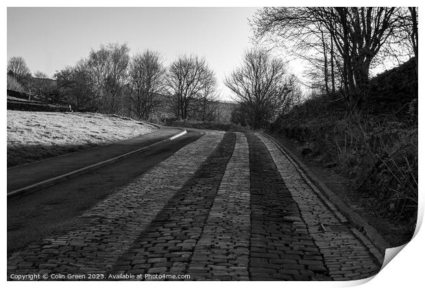 A cobbled Yorkshire Road Print by Colin Green
