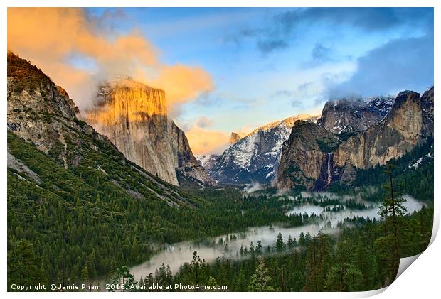 Dramatic View of Yosemite National Park Vista Print by Jamie Pham