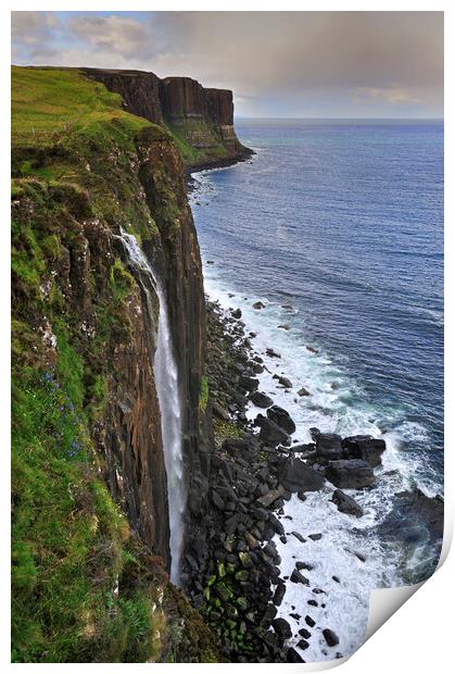 Mealt Waterfall at Kilt Rock, Isle of Skye Print by Arterra 