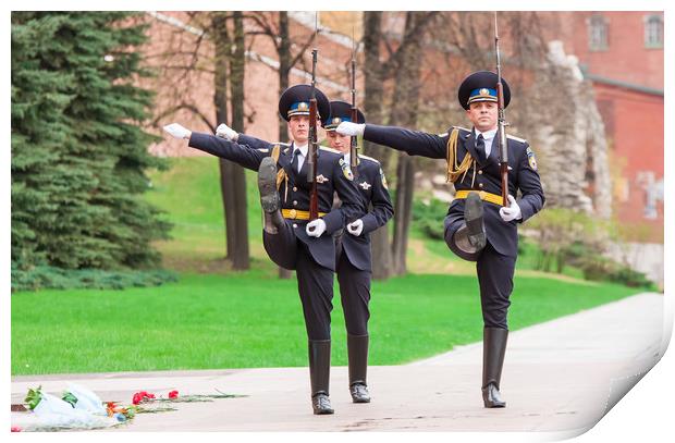 A guard of honor. Print by Valerii Soloviov