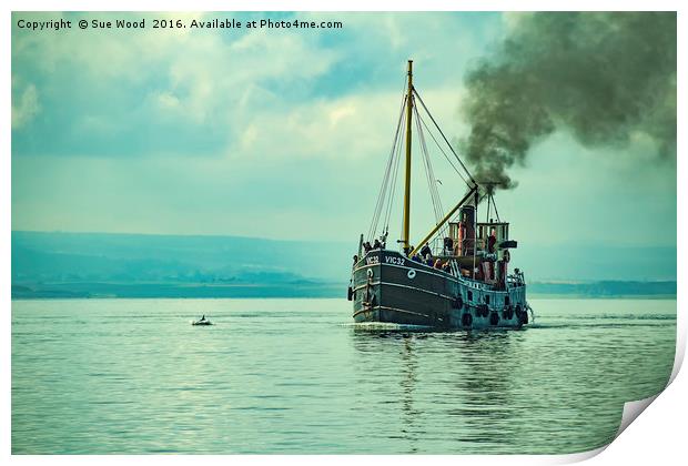 STEAMBOAT VIC32 PUFFER Print by Sue Wood