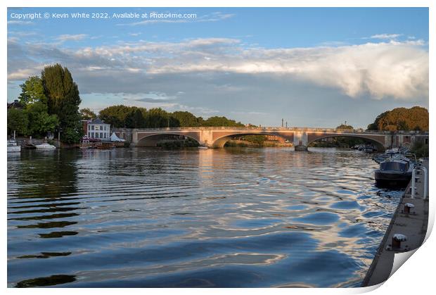 Sun going down at Hampton Court bridge Print by Kevin White