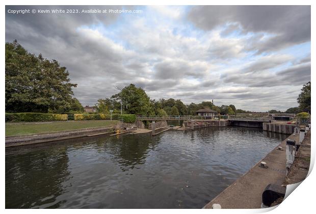 Riverside view towards Molesey Lock near Hampton Court Bridge Print by Kevin White