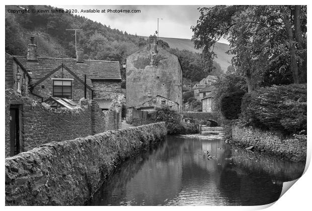Castleton village in black and white Print by Kevin White