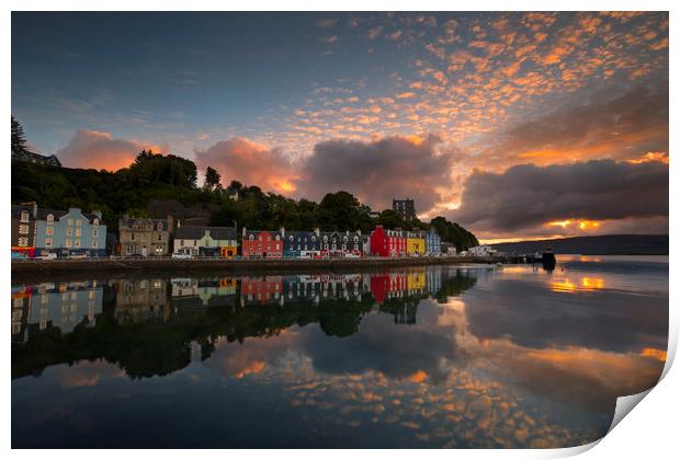 Tobermory Harbour, Island of Mull, Scotland Print by Simon Booth