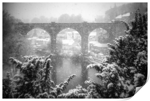 Winter snow storm over the railway viaduct at Knaresborough, North Yorkshire, UK Print by mike morley
