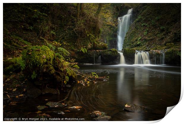 Sgwd Einion gam, waterfall of the crooked anvil Print by Bryn Morgan