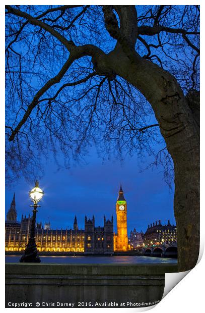Houses of Parliament in London Print by Chris Dorney