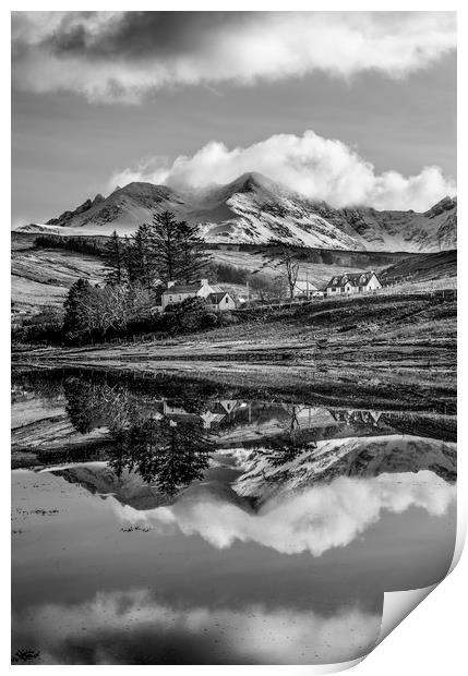Isle Of Skye  Cuillin Mountain Range Print by John Hall