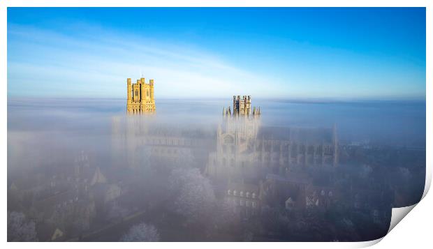 Frosty, misty morning in Ely, Cambridgeshire, 22nd January 2023 Print by Andrew Sharpe